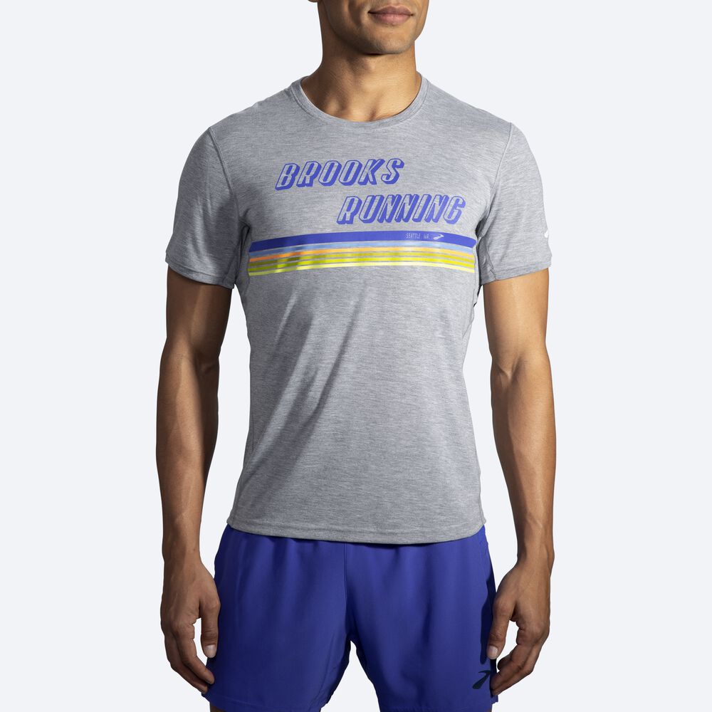 Brooks Distance Grafika Short Sleeve Férfi Póló Szürke/Csíkok | HU972015