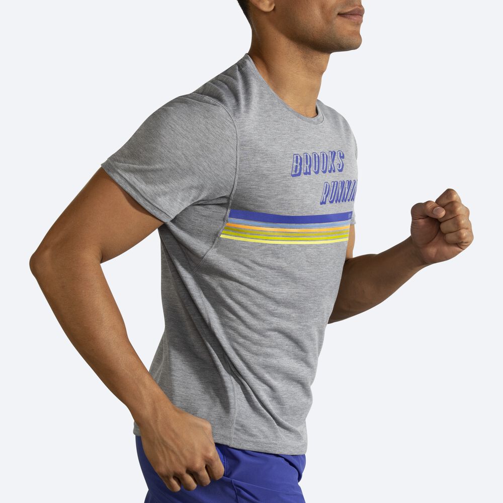 Brooks Distance Grafika Short Sleeve Férfi Póló Szürke/Csíkok | HU972015